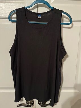 Old Navy Charcoal Ribbed Sleeveless Luxe Tank
